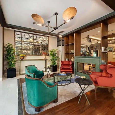 Отель The Artisan Mgallery 5*