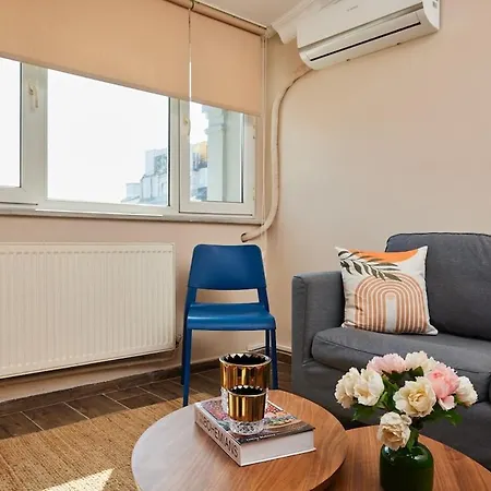 Apartment Stunning 3br 3bathroom 3ac Near Metro D6 *
