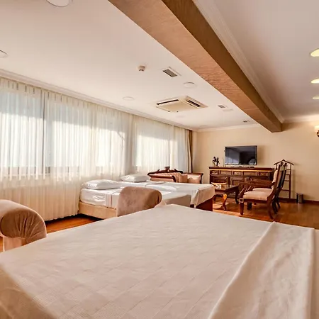 Hotell Peak Star