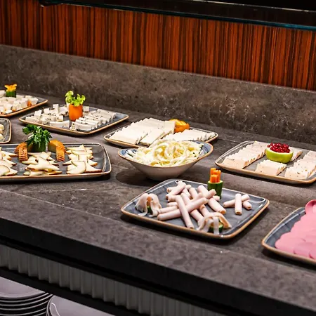 拉马丁酒店