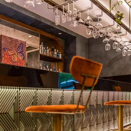 The Artisan Mgallery Отель