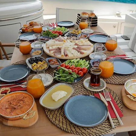 Bateau-hôtel Samtek Istambul