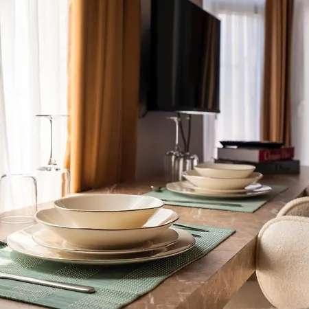 Leyan Otel