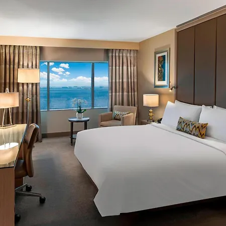 Renaissance Polat Hotel 5*