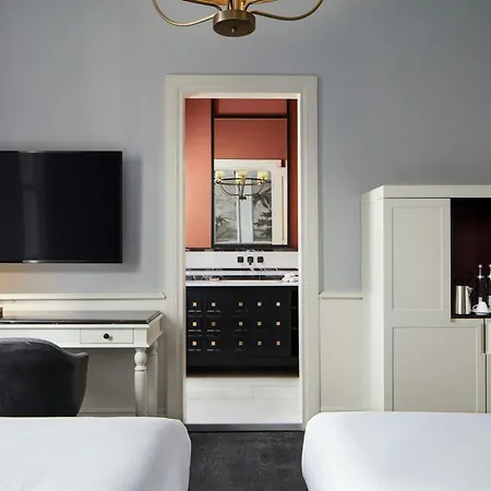 Hotel Adahan Decamondo Pera, Autograph Collection 5*