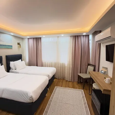 Palmera Old 2*