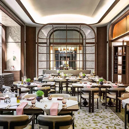 Hotel Fairmont Quasar