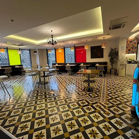 卡拉亚安天宝酒店 酒店 3*
