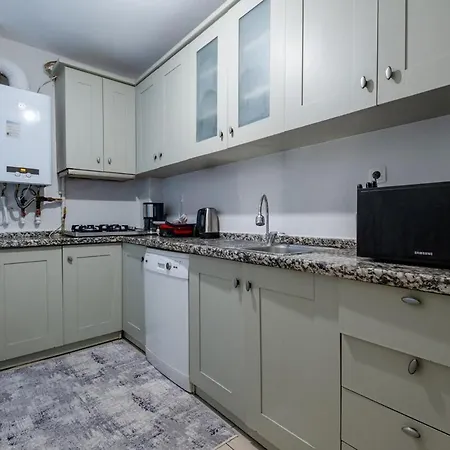 3-bedroom Apartment