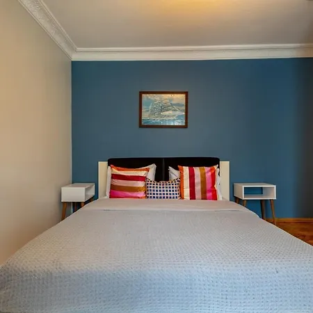 3-bedroom *
