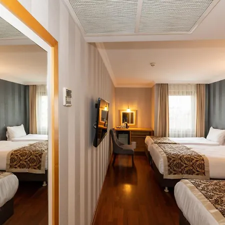 Crestium Prime Square Hotel Istanbul