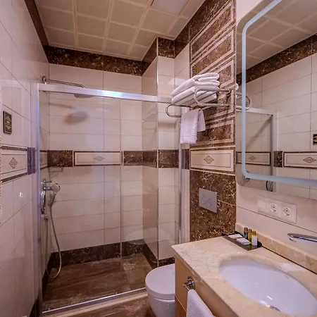 Mari Otel 4*