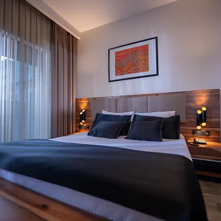 Mari Otel