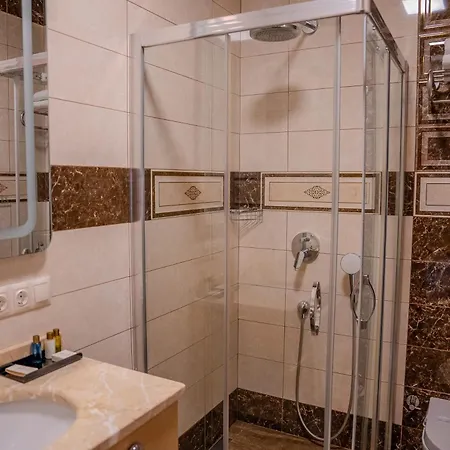 Mari Otel 4*