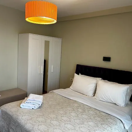 Apartman Taksim Cozy Flat With Swimming Pool, Sauna And Ac