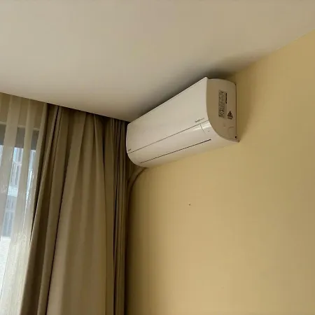 Taksim Cozy Flat With Swimming Pool, Sauna And Ac Apartman *