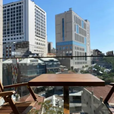 Taksim Cozy Flat With Swimming Pool, Sauna And Ac Apartman Isztambul