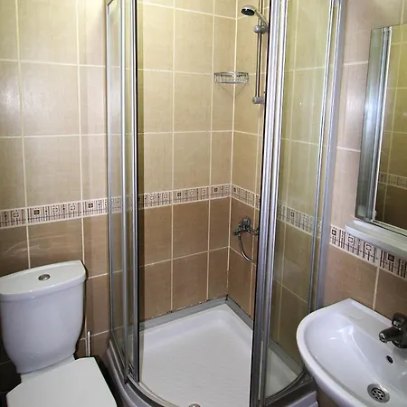 Lyon Hotel Istambul