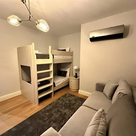 Sunlit Serenity Designer's Dream Apartment Istanbul