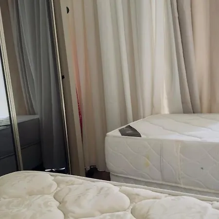 Apartment Prime Suits