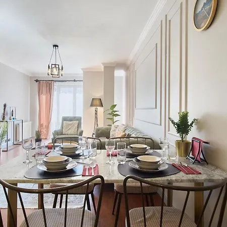Modern And Close To Center Apartament Istanbul