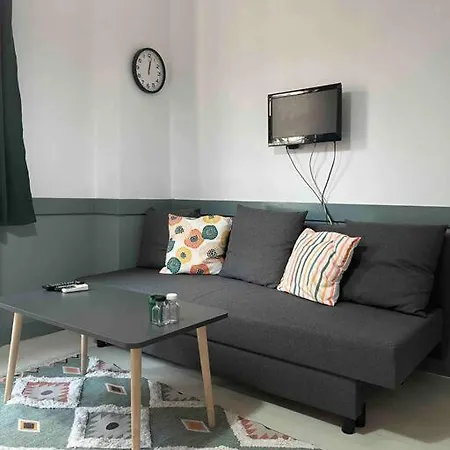 Amuer 8 Apartment