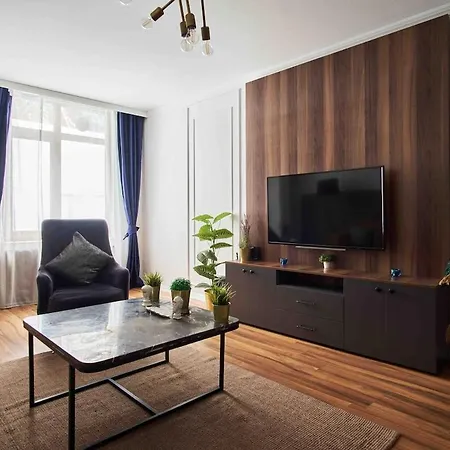 Daire Gorgeous & Luxury In The Heart Of Sisli! İstanbul