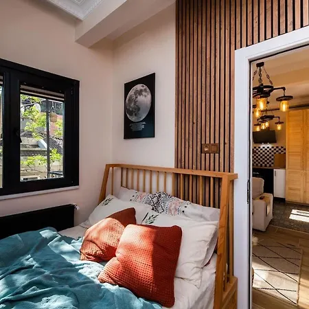 Apartamento Otto Enjoy Relax 30 Sec To Taksim Bathtub *