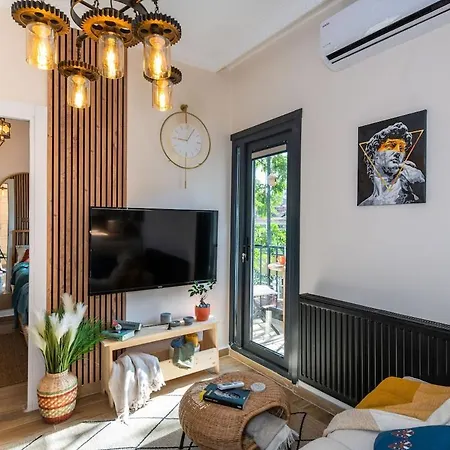 Otto Enjoy Relax 30 Sec To Taksim Bathtub Apartamento Estambul