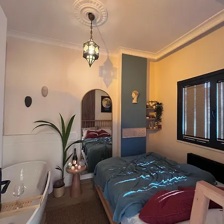 Otto Enjoy Relax 30 Sec To Taksim Bathtub * Estambul