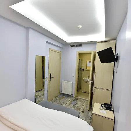 Sunlife Oldcity Hotel