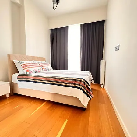 G Tower At Divan Near To Mimar Sinan Metro Station *