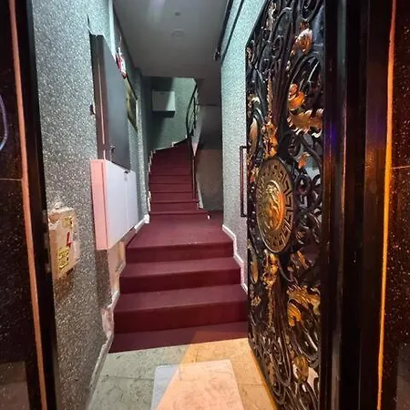Pequena Casa * Istanbul