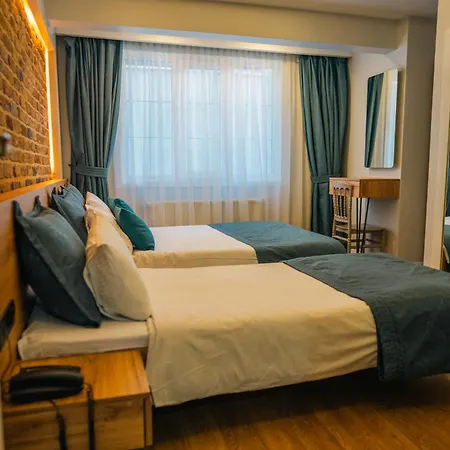 Hotel Taksim Santa Lucia