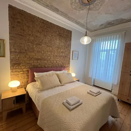 Apartament Comfortable And Peaceful For Family In Beyoglu