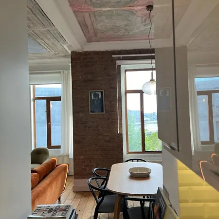 Comfortable And Peaceful For Family In Beyoglu Apartament Stambuł