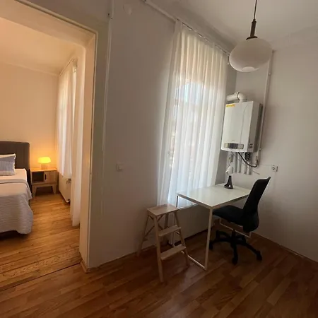 Comfortable And Peaceful For Family In Beyoglu Apartament *