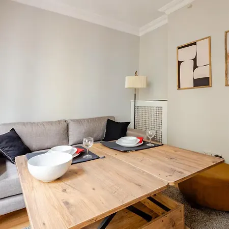 Apartament Raya Cihangir