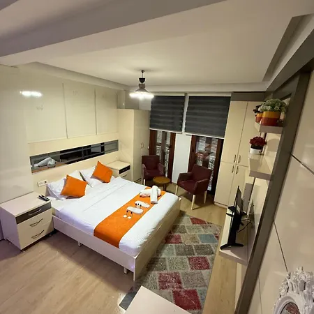 Hotel Taksim Premium Gold 5*