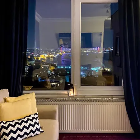 A Million Dollar View Of The Bosporus And Balcony *