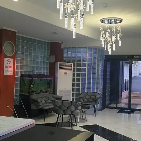 Light Hotel 2*