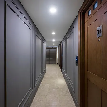 Tunel Hotel 4*