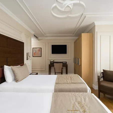 Отель Continental Pera 4*