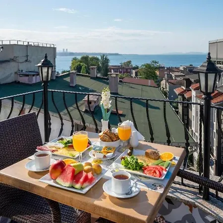 Lynda Hotel Istanbul