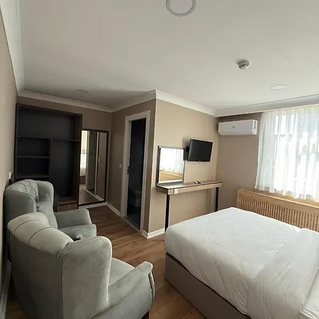 Ersa Hotel