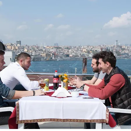 Sirkeci Emek Ξενοδοχείο 2*