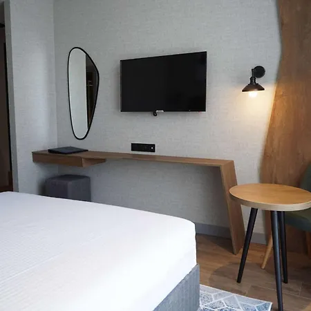 Ramada Encore By Wyndham Arnavutkoy Otel