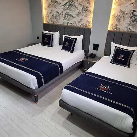 California Hotel 3*