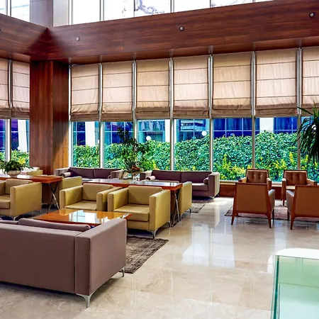 Ramada Encore Bayrampasa 4*