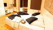 Fullhouse Aparthotel Istanbul